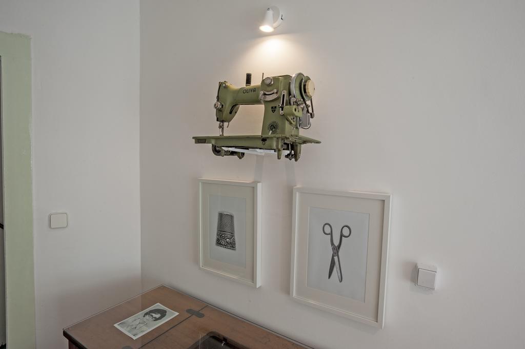 Local In Alfama! Alice Home, Near River Apartment Lisbon