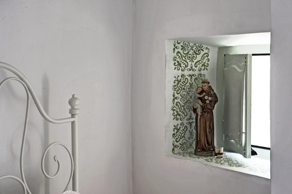 Apartment Local In Alfama! Alice Home, Near River Lisbon