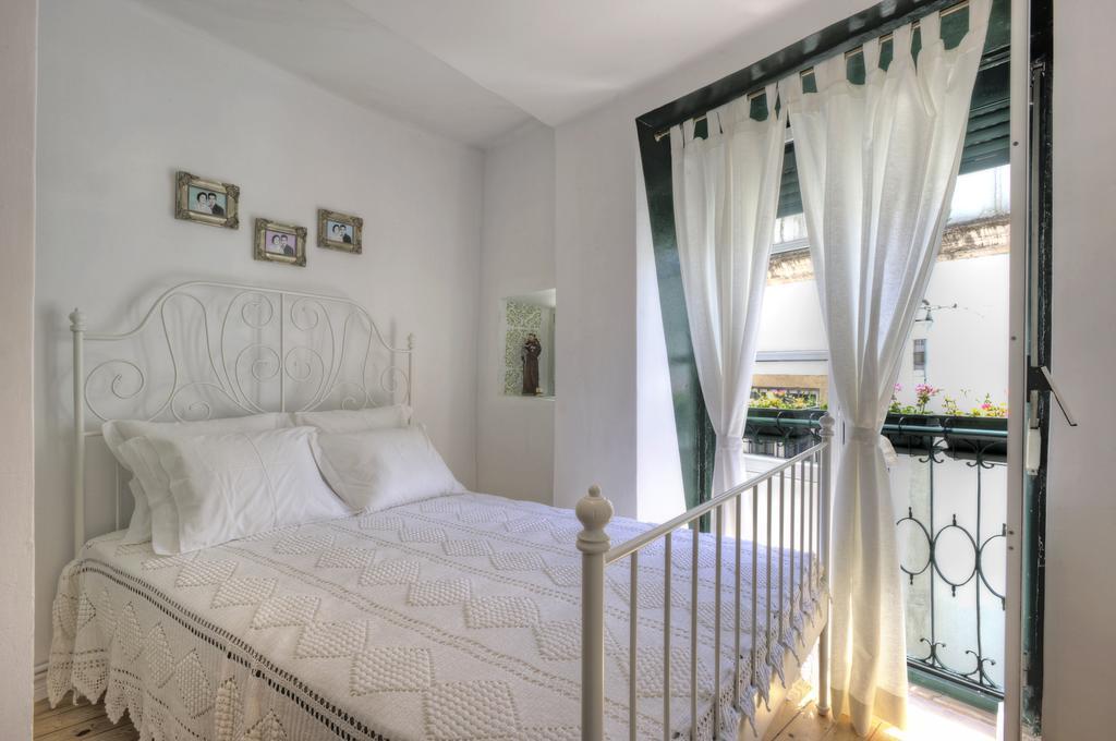 Local In Alfama! Alice Home, Near River Lisbona